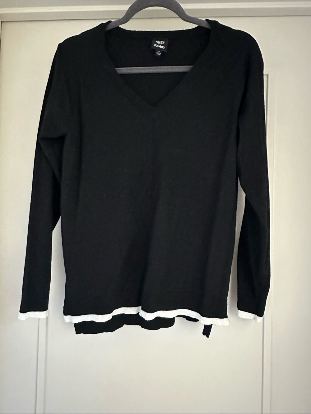 Bobeau Black V-Neck Sweater with White Trim